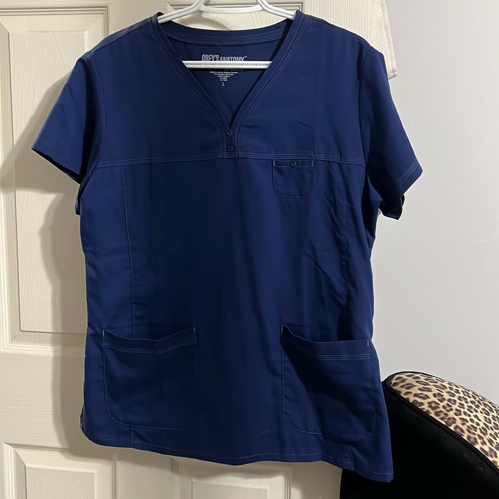 Grey’s Anatomy scrub top